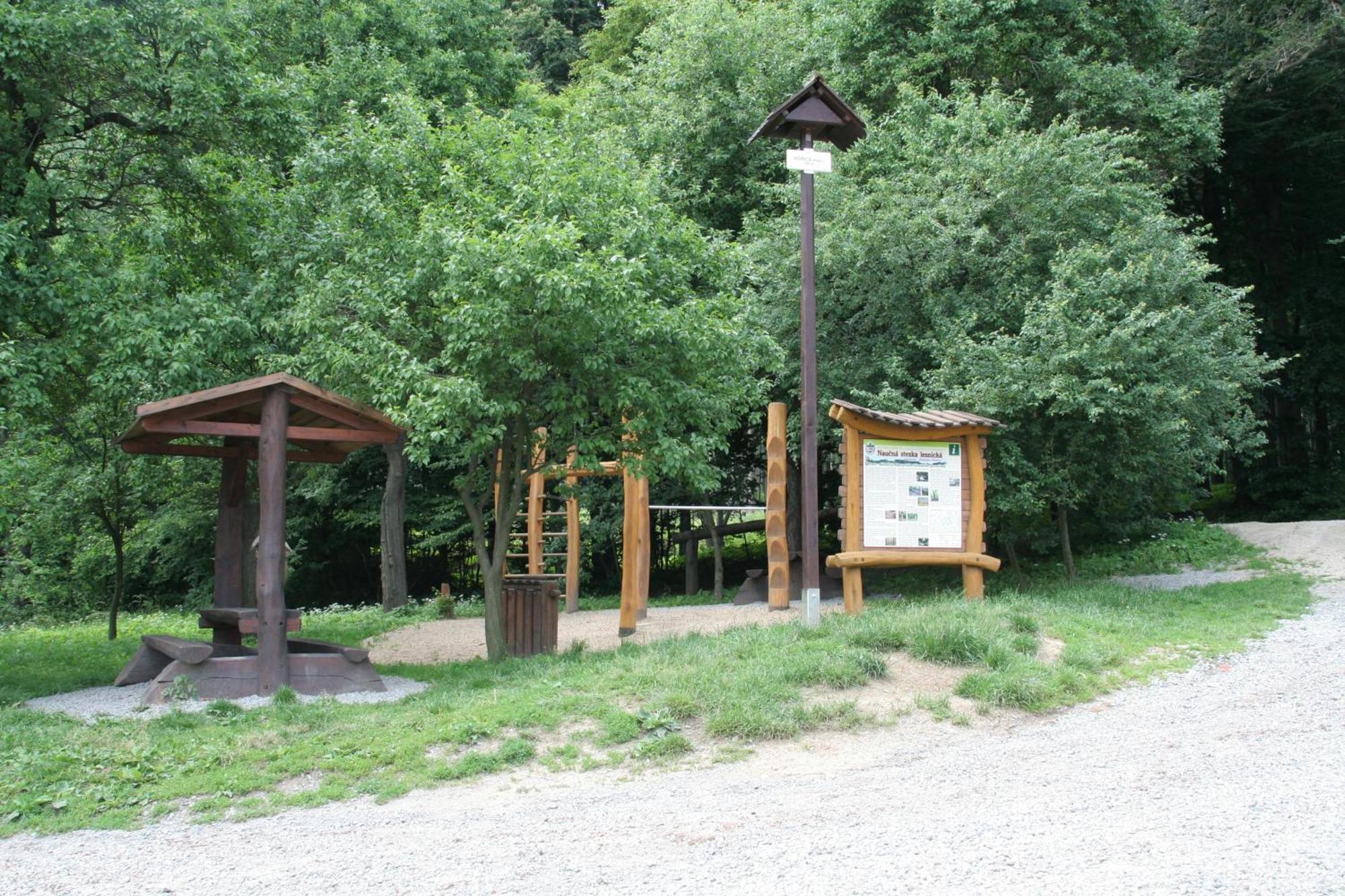 Penzion U Strakatého Koně Blansko Extérieur photo