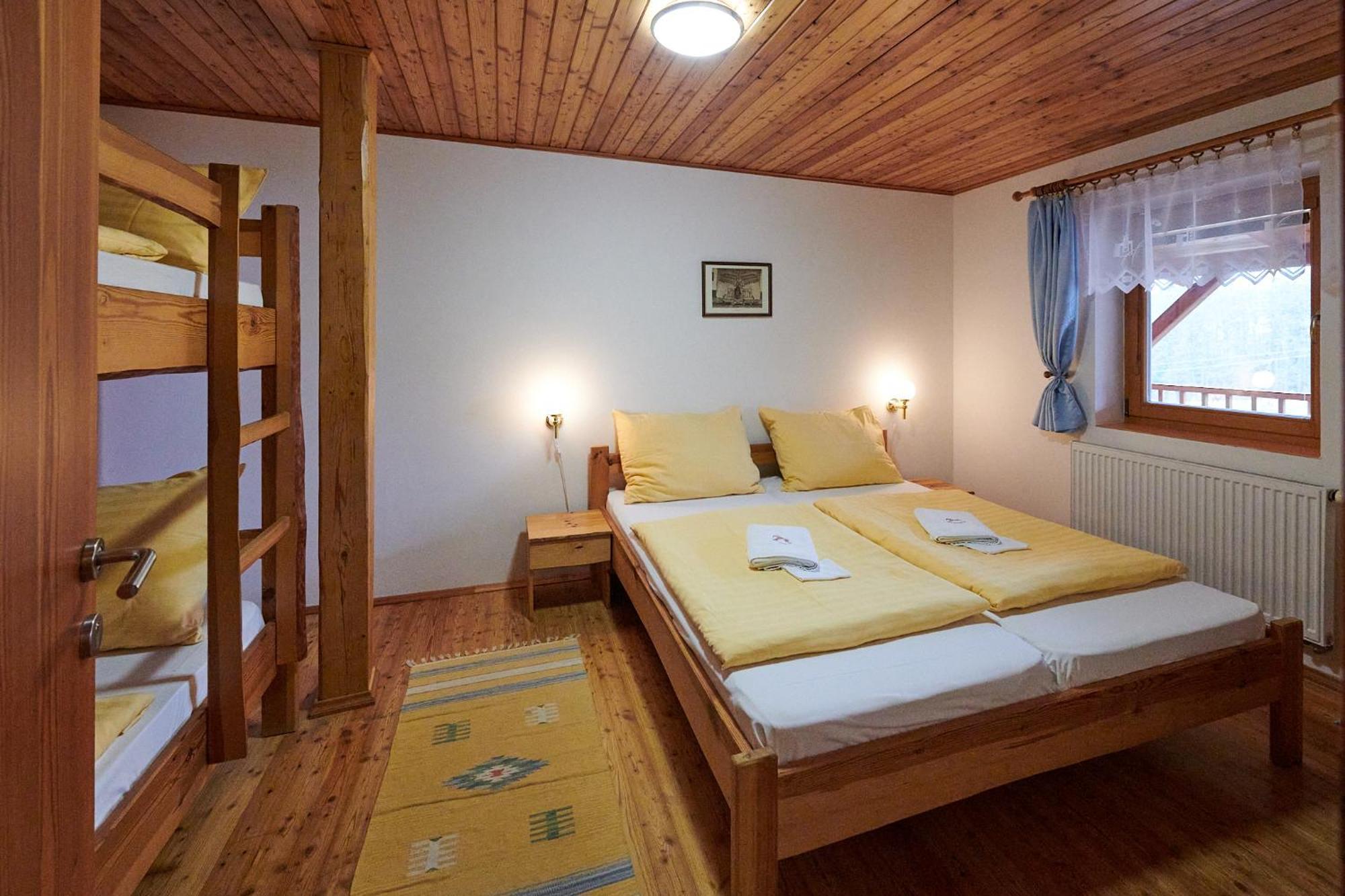 Penzion U Strakatého Koně Blansko Extérieur photo